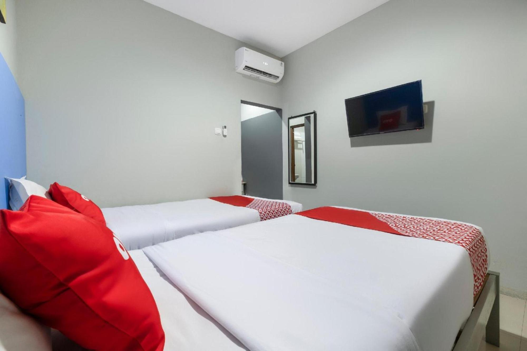 Hotel O Prambanan Near Prambanan Temple Buitenkant foto