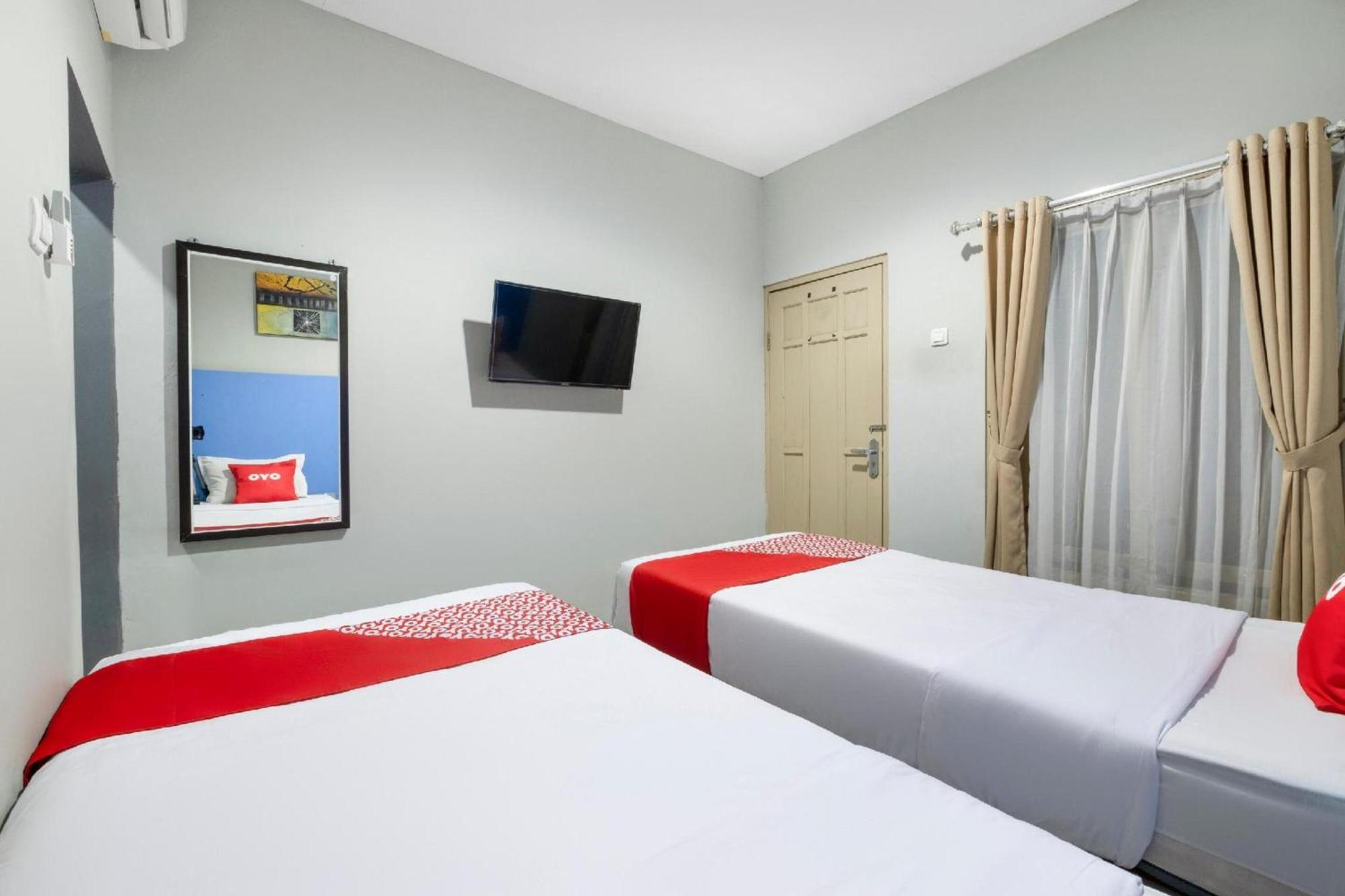 Hotel O Prambanan Near Prambanan Temple Buitenkant foto